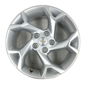 2024-2025 Chevrolet Trax Silver 17x7.5 Silver Painted Alloy Wheel (Remanufactured OEM)