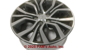 2016-2019 Mitsubishi Outlander Silver 18x7 Machined Charcoal Alloy Wheel (Used OEM)