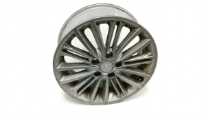 2018-2021 Hyundai Kona Silver 17x7 Silver Painted Alloy Wheel (Remanufactured OEM)