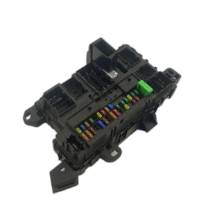 2020 Ford Expedition Passive Entry Body Control Module and Fuse Box (Used OEM)