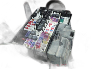 2016 Ford F-150 Engine Fuse Box with 110V Power Converter (Used OEM)