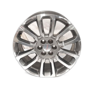 2020-2023 GMC Acadia Silver 20-Inch 6-Lug Smoked Hyper Machined Alloy Wheel (Used OEM)
