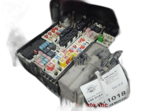 2015 Ford F-150 Engine Fuse Box (Used OEM)