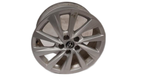 2021-2024 Toyota Camry 17x7.5 10-Spoke Silver Painted Alloy Wheel (Used OEM)
