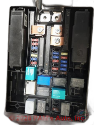 2017-2022 Honda CR-V Fuse Box (Used OEM)