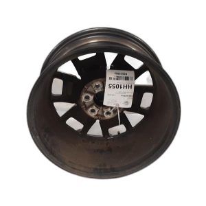 2022-2025 Nissan Frontier 17-Inch Beadlock-Style Alloy Wheel (Used OEM)