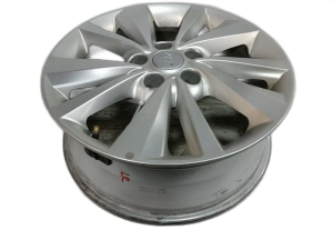 2015-2018 Kia Sedona 17x6.5 10-Spoke Silver Painted Alloy Wheel (Used OEM)