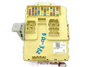 2020-2022 Hyundai Palisade Cabin Fuse Box (Used OEM)