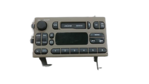 2000-2003 Jaguar S-Type AM-FM Cassette Radio (Used OEM)