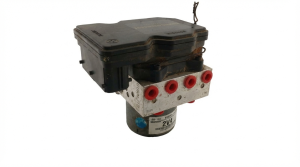 2013 Hyundai Veloster ABS Pump and Control Module Assembly (Used OEM)