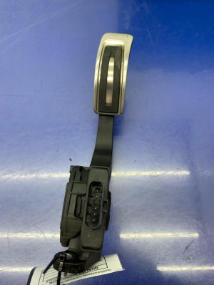 2012-2018 Audi A6 Accelerator Pedal Assembly (Used OEM)