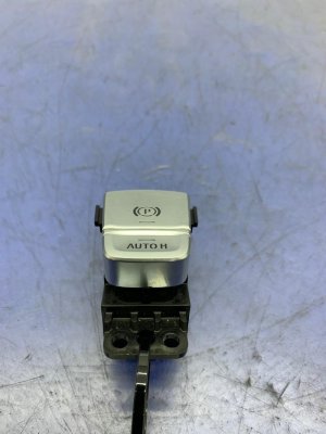 2016-2019 BMW 740i Parking Brake Control Module (Used OEM)