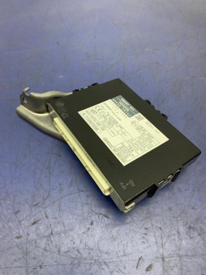 2011 Lexus LS600h Smart Key Control Module (Used OEM)