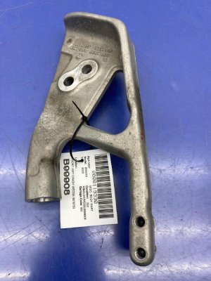 2020-2025 BMW X6 Suspension Crash Wedge Brace Pair - Front (Used OEM)