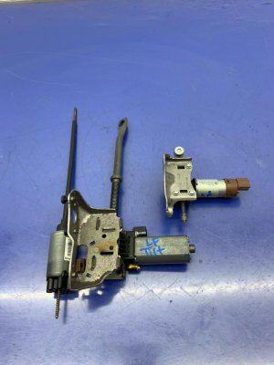2020-2023 BMW X6 Seat Adjustment Motor Set (3 Motors) - Front, Left (Driver) (Used OEM)