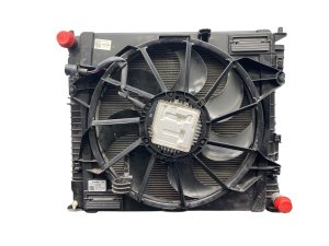 2024-2025 Hyundai Santa Fe Radiator Cooling Fan Assembly (Used OEM)