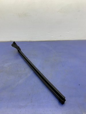 2021-2025 Ford Bronco Door Weatherstrip Trim - Front, Right (Passenger) (Used OEM)