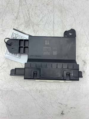 2019 Lexus UX250h Temperature Amplifier Climate Control Module (Used OEM)