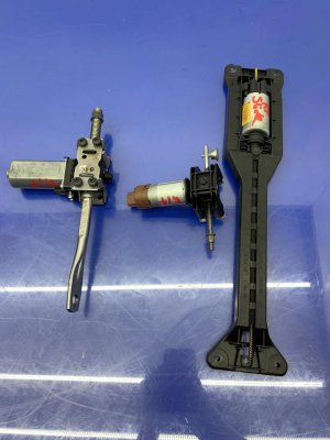 2017-2020 Jaguar F-Pace Seat Slide and Tilt Seat Motor Assembly - Front (Used OEM)