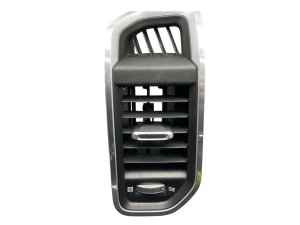 2019-2024 Ram 1500 A/C Vent Grille Set - Front (Used OEM)
