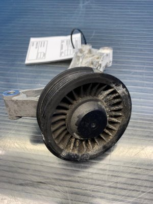 2017-2020 Jaguar XE Engine Idler Drive Belt Pulley (Used OEM)