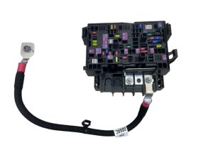 2022 Jeep Wagoneer Engine Power Distribution Fuse Relay Junction Box (Used OEM)