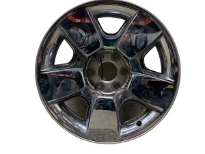 2009-2013 Chevrolet Avalanche Chrome 20x8.5 5-Spoke Chrome Clad Alloy Wheel (Used OEM)