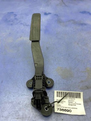 2021-2025 Jeep Grand Cherokee L Accelerator Pedal Assembly (Used OEM)