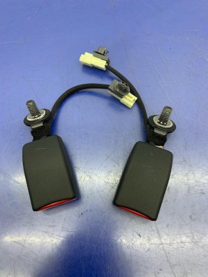 2022-2025 Toyota GR86 Seat Belt Buckle Set - Rear, Left (Driver) (Used OEM)
