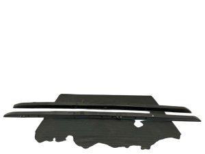 2022-2026 Jeep Grand Cherokee Black Roof Mounted Luggage Side Rail Set (Used OEM)