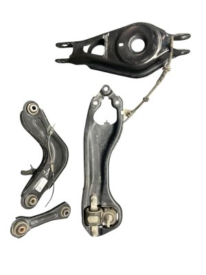 2020-2026 Chrysler Pacifica Suspension Control Arm Set - Rear, Right (Passenger) (Used OEM)