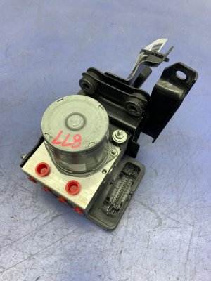 2019-2020 Nissan Murano ABS Pump and Control Module Assembly (Used OEM)