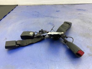 2018-2023 BMW M5 Black Seat Belt Buckle Receiver Set - Rear, Left (Driver) (Used OEM)