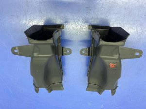 2016-2019 BMW 750i Lower Engine Air Intake Resonator Duct Set - Front (Used OEM)