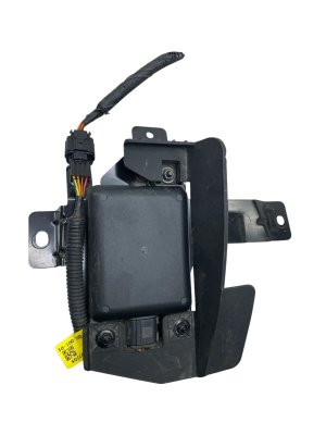 2017-2018 Hyundai Elantra Blind Spot Radar Sensor Module with Bracket - Rear, Left (Driver) (Used OEM)