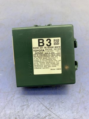 2013-2017 Lexus LS600h Tire Pressure Monitor Control Module (Used OEM)