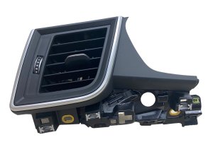2018-2024 Audi SQ5 Illuminated Outer HVAC Air Vent Grille - Front (Used OEM)