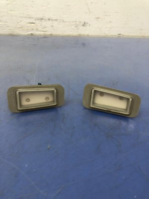 2015-2016 Hyundai Genesis License Plate Light Set (Used OEM)