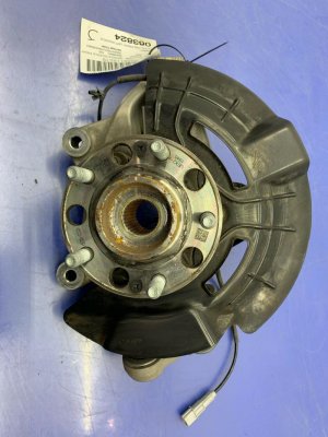 2021-2025 Kia Sorento Steering Knuckle Spindle Wheel Hub Assembly - Front, Left (Driver) (Used OEM)