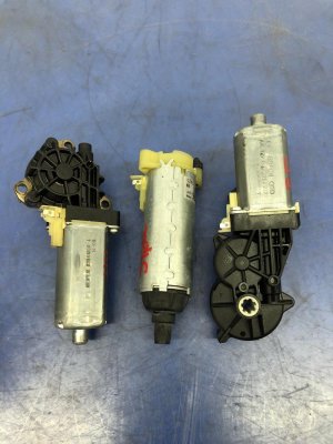 2010-2015 Mercedes-Benz GLK250 Seat Recline Slide and Tilt Adjustment Motor Set - Front (Used OEM)