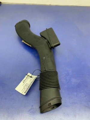 2016-2019 BMW 750i Engine Air Intake Duct Resonator Tube (Used OEM)