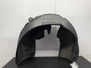 2017-2020 Maserati Levante Inner Wheelhouse Liner Splash Guard - Rear (Used OEM)