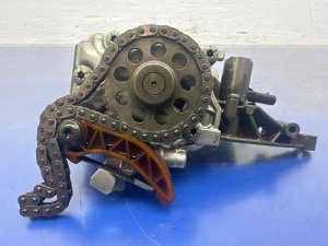 2011-2020 Mercedes-Benz S320 Engine Oil Pump Assembly (Used OEM)