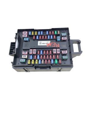 2025 Buick Enclave Cabin Power Distribution Fuse Relay Box - Rear (Used OEM)