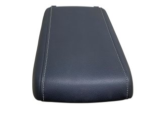 2020-2023 GMC Acadia Jet Black Center Console Storage Compartment Armrest - Front (Used OEM)