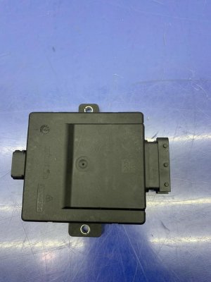 2017-2022 Alfa Romeo Stelvio Front Seat Control Module (Used OEM)
