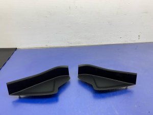 2017-2022 Maserati Levante Black Dash End Cap Trim Panel Set - Front (Used OEM)