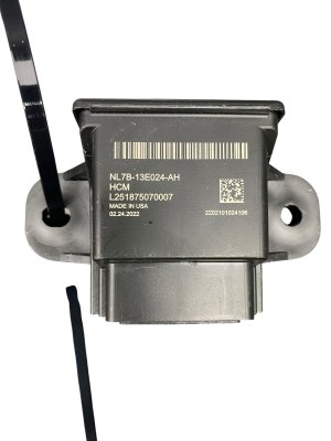 2022-2024 Lincoln Navigator Headlamp Leveling Control Module (Used OEM)