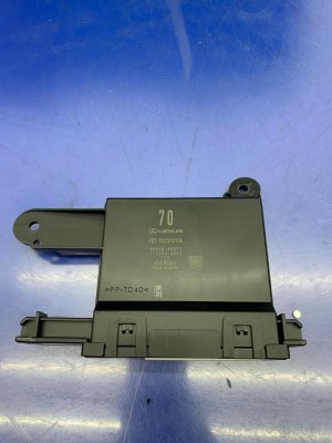 2021 Toyota Venza Temperature Control Module (Used OEM)