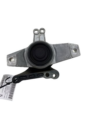 2022-2024 Hyundai Tucson Engine Frame Mount Bracket (Used OEM)